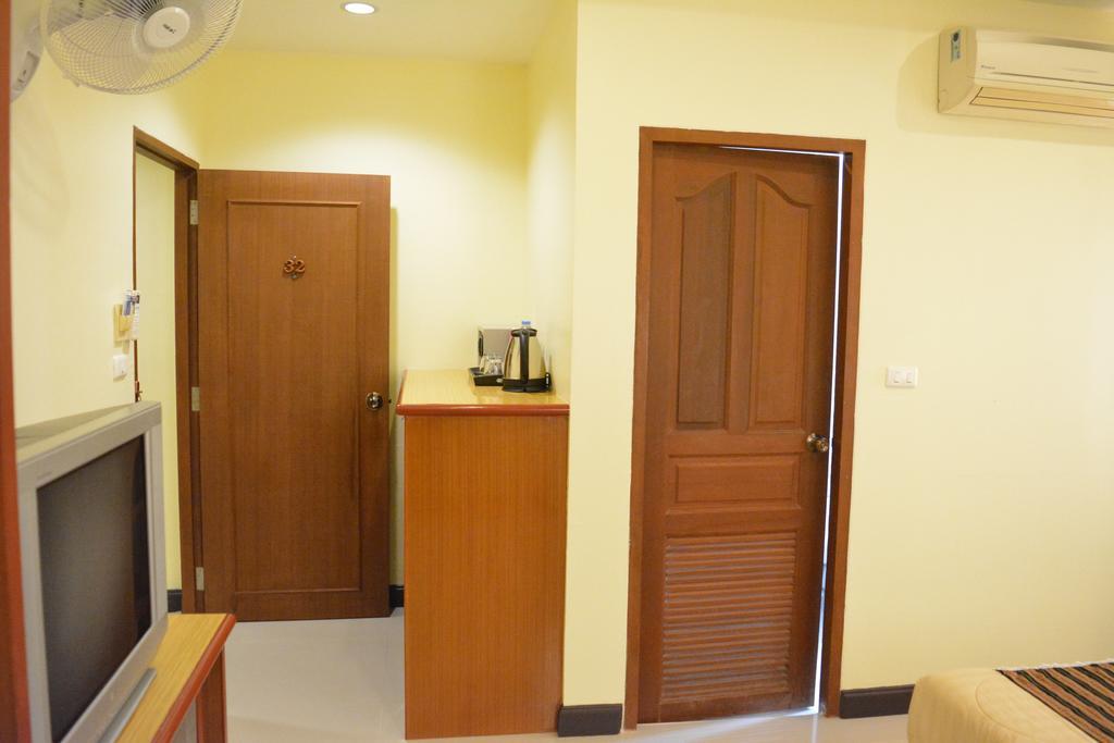 Pornthep Hotel 2 Ban Khlong Haeng Extérieur photo