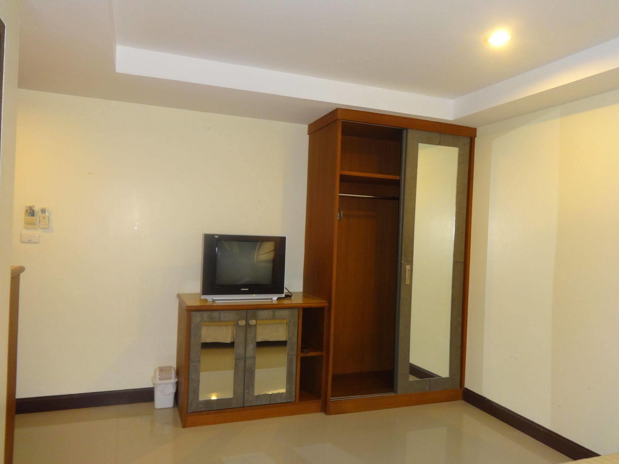 Pornthep Hotel 2 Ban Khlong Haeng Extérieur photo